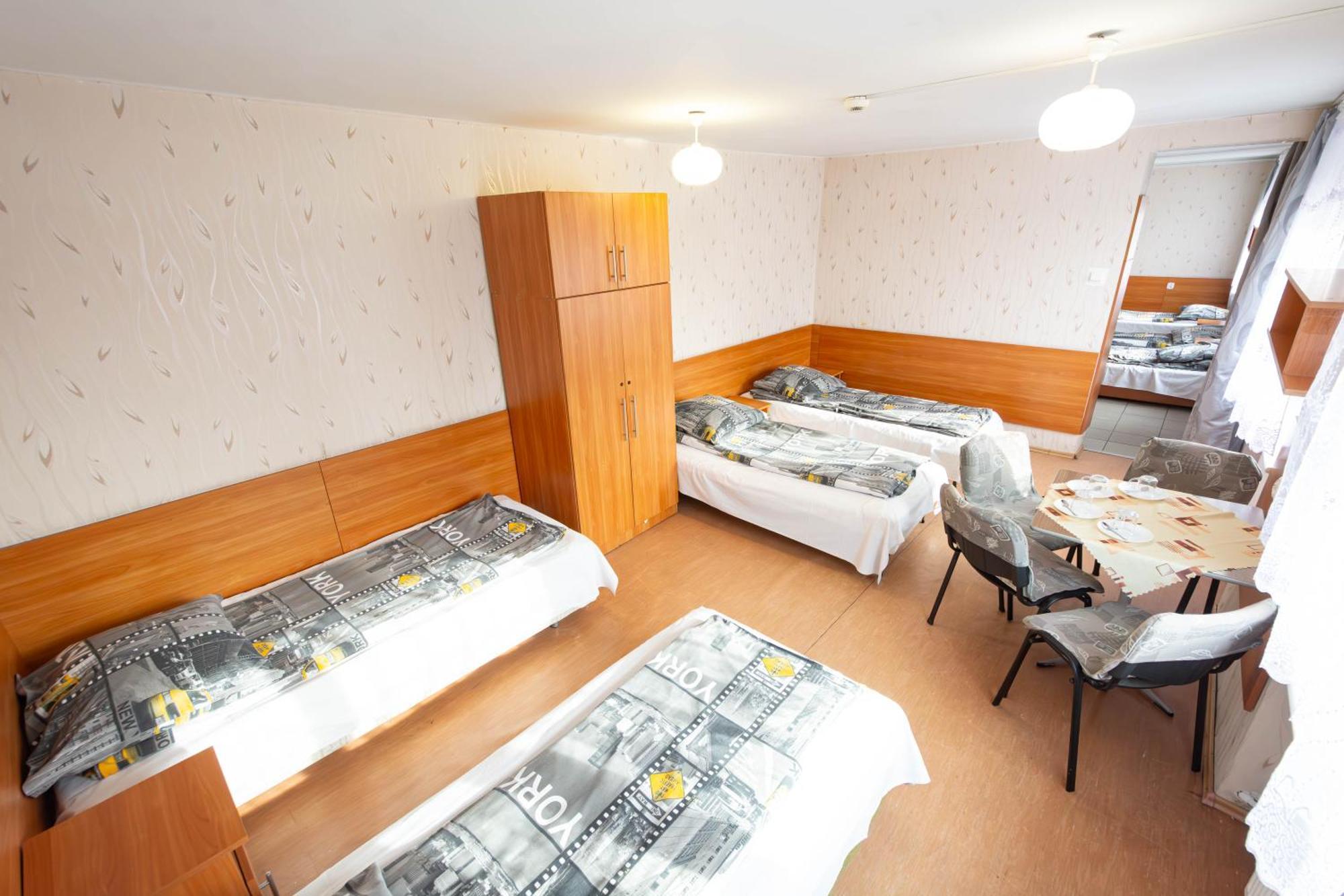 Twoj Hostel Ruda Slaska Ngoại thất bức ảnh