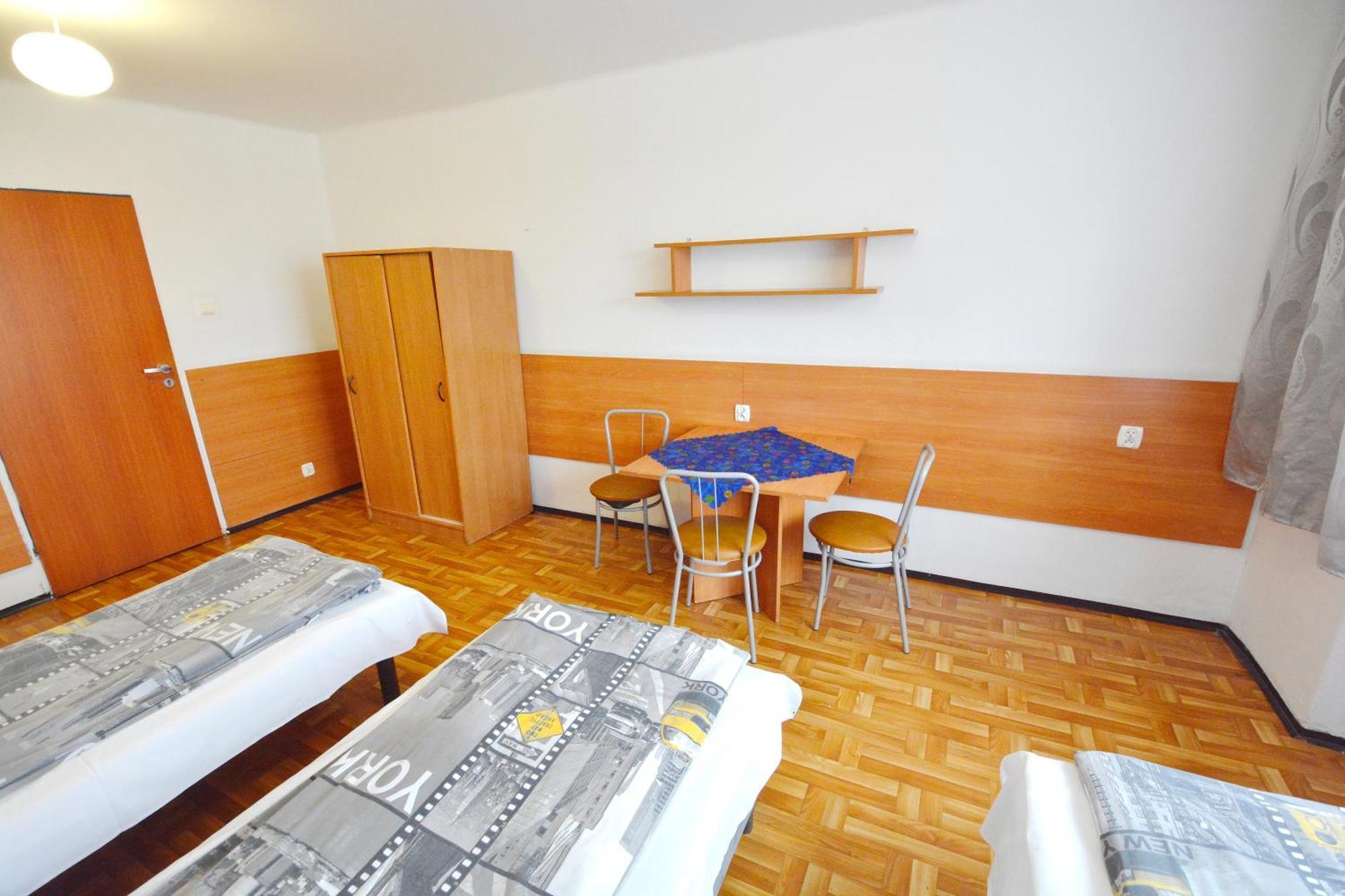 Twoj Hostel Ruda Slaska Ngoại thất bức ảnh