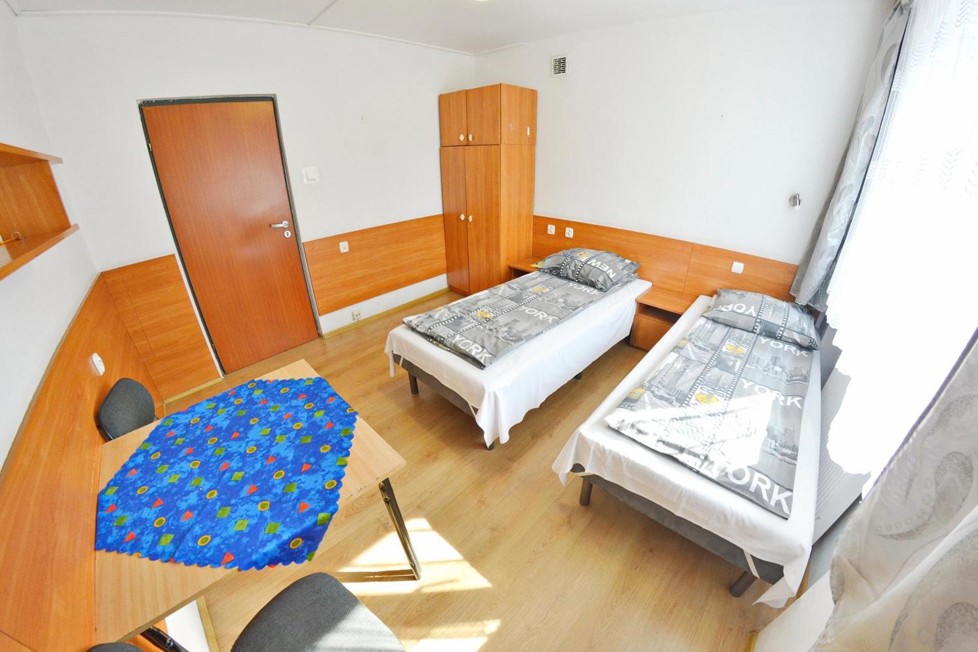 Twoj Hostel Ruda Slaska Ngoại thất bức ảnh
