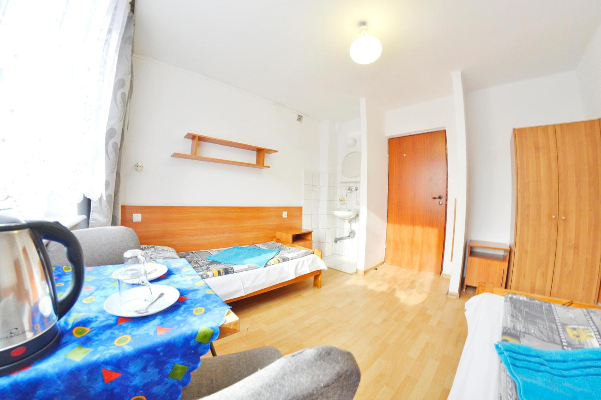 Twoj Hostel Ruda Slaska Ngoại thất bức ảnh