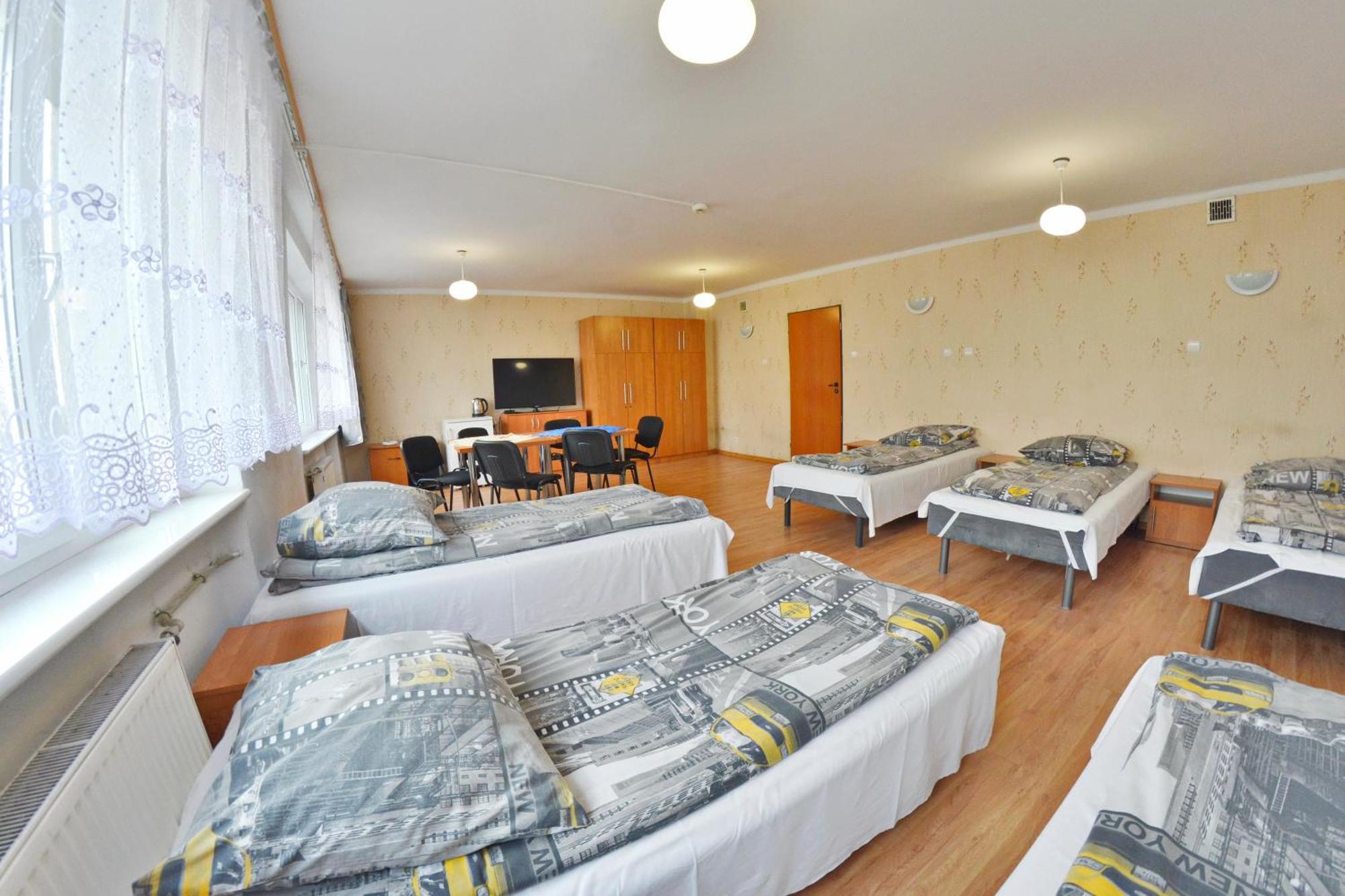 Twoj Hostel Ruda Slaska Ngoại thất bức ảnh