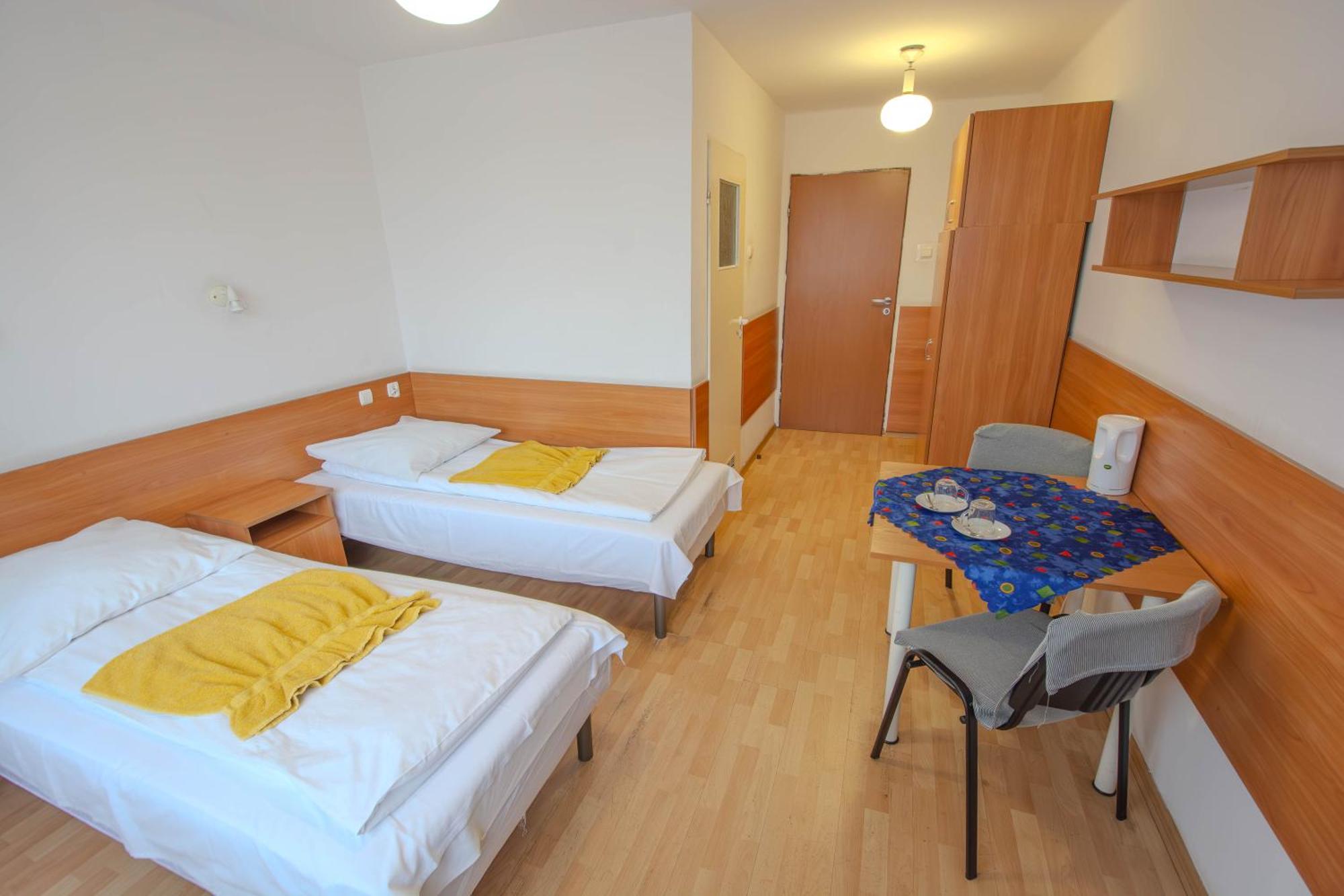 Twoj Hostel Ruda Slaska Ngoại thất bức ảnh