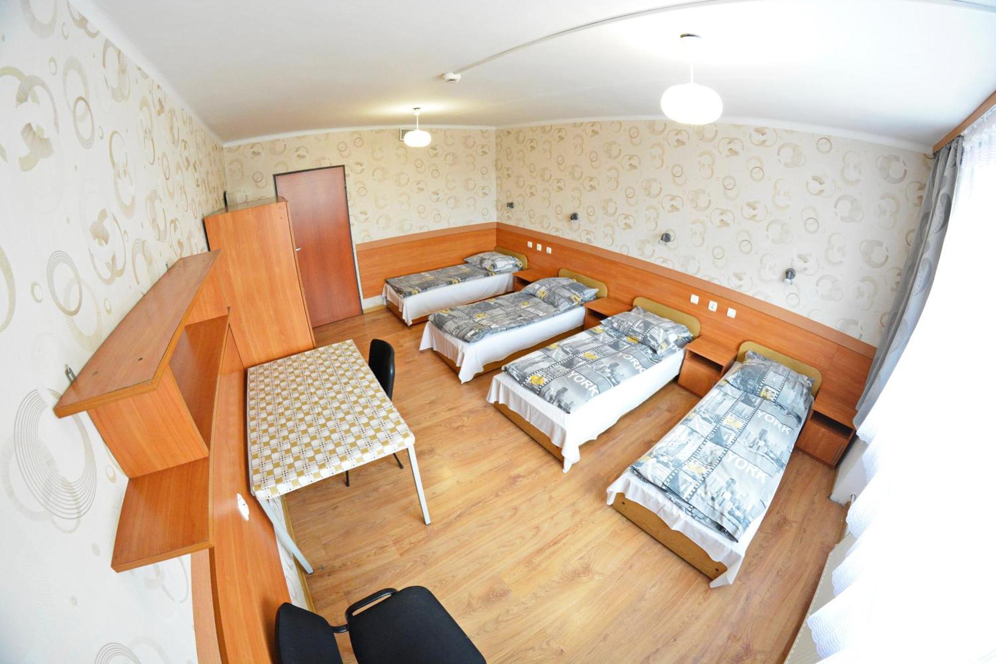 Twoj Hostel Ruda Slaska Ngoại thất bức ảnh